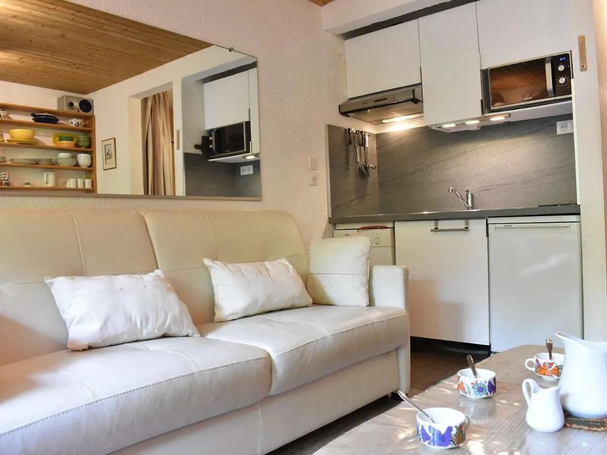 Studio Cosy Avec Piscine, Au Pied Des Pistes - Meribel - Fr-1-180-593 Les Allues شقة
